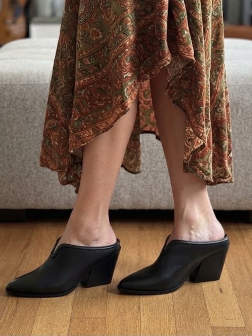 Linea Paolo NWT Shelley Leather Western Mules Sz 6 Black Stacked Heel